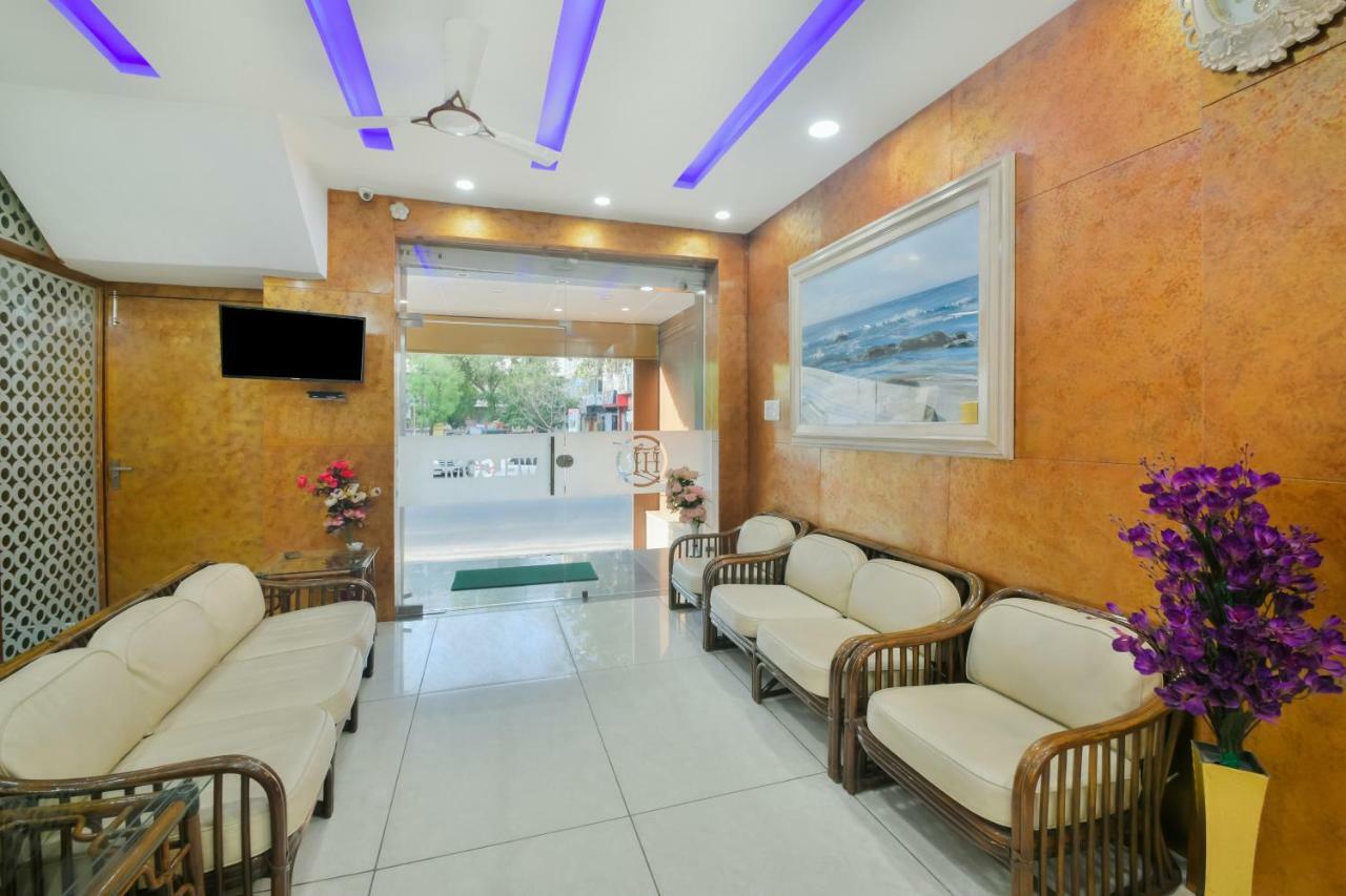 Capital O 39331 Hotel Retaj Bhilwara ภายนอก รูปภาพ